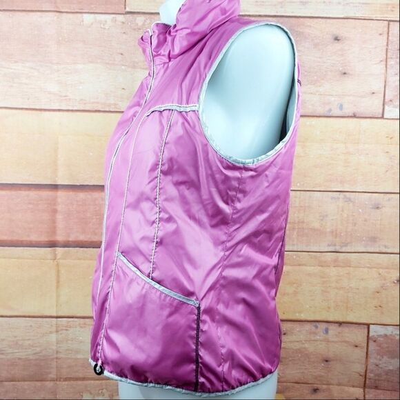 EUC Tom Crown Reversible Pink and Silver Puffer Vest - Picture 4 of 10
